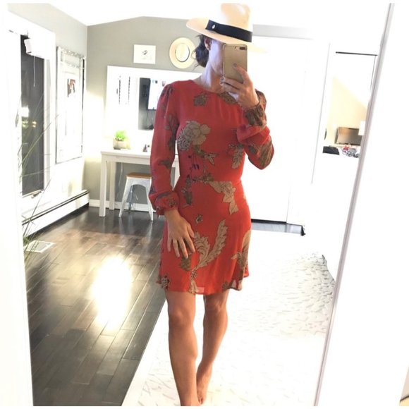 Reformation Deep Red Floral Long Sleeve Dress 0 - Picture 3 of 11